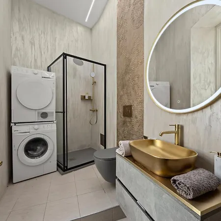 Muenz Luxurious דירה *