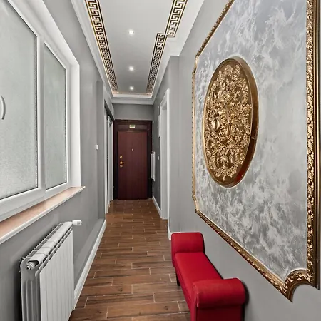 Muenz Luxurious Apartment Pula