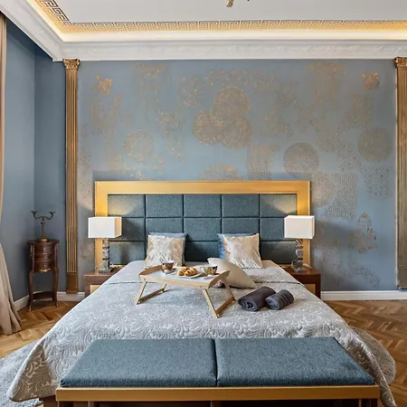 Muenz Luxurious Apartmán