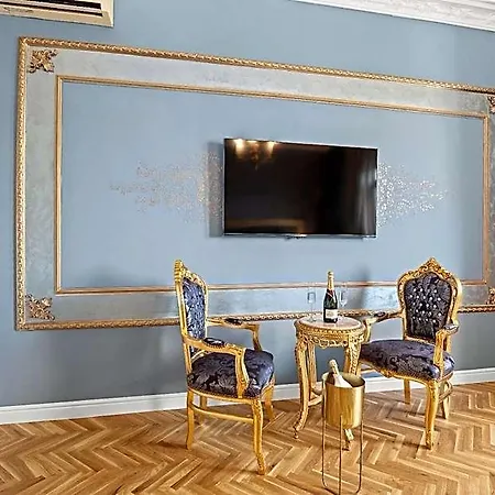 Muenz Luxurious דירה *